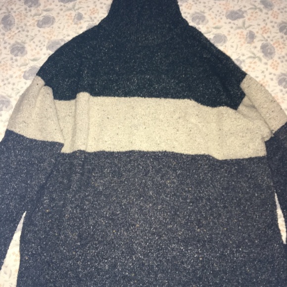 Men’s America xl striped sweater size xl men’s - Picture 2 of 3
